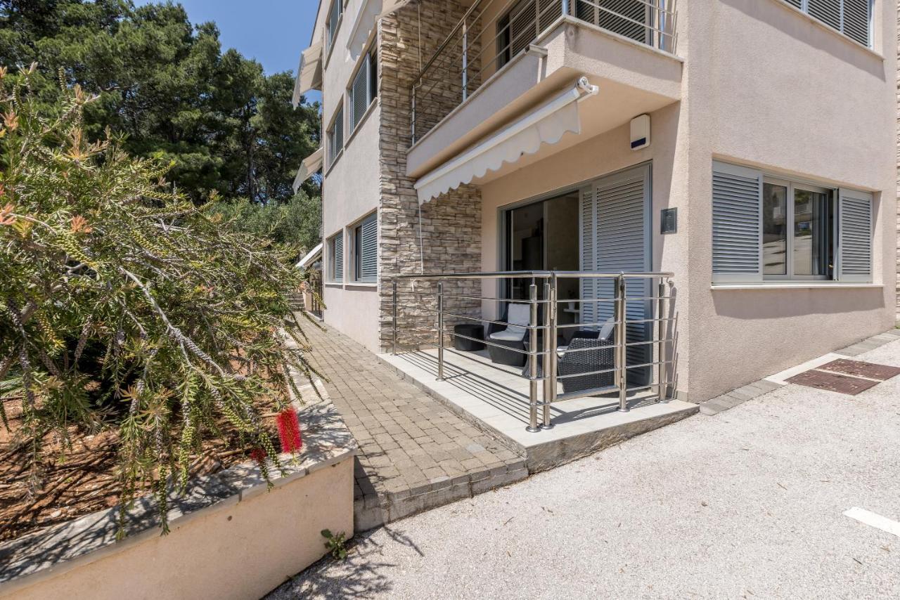 Madrugada Apartments Stari Grad  Exterior photo