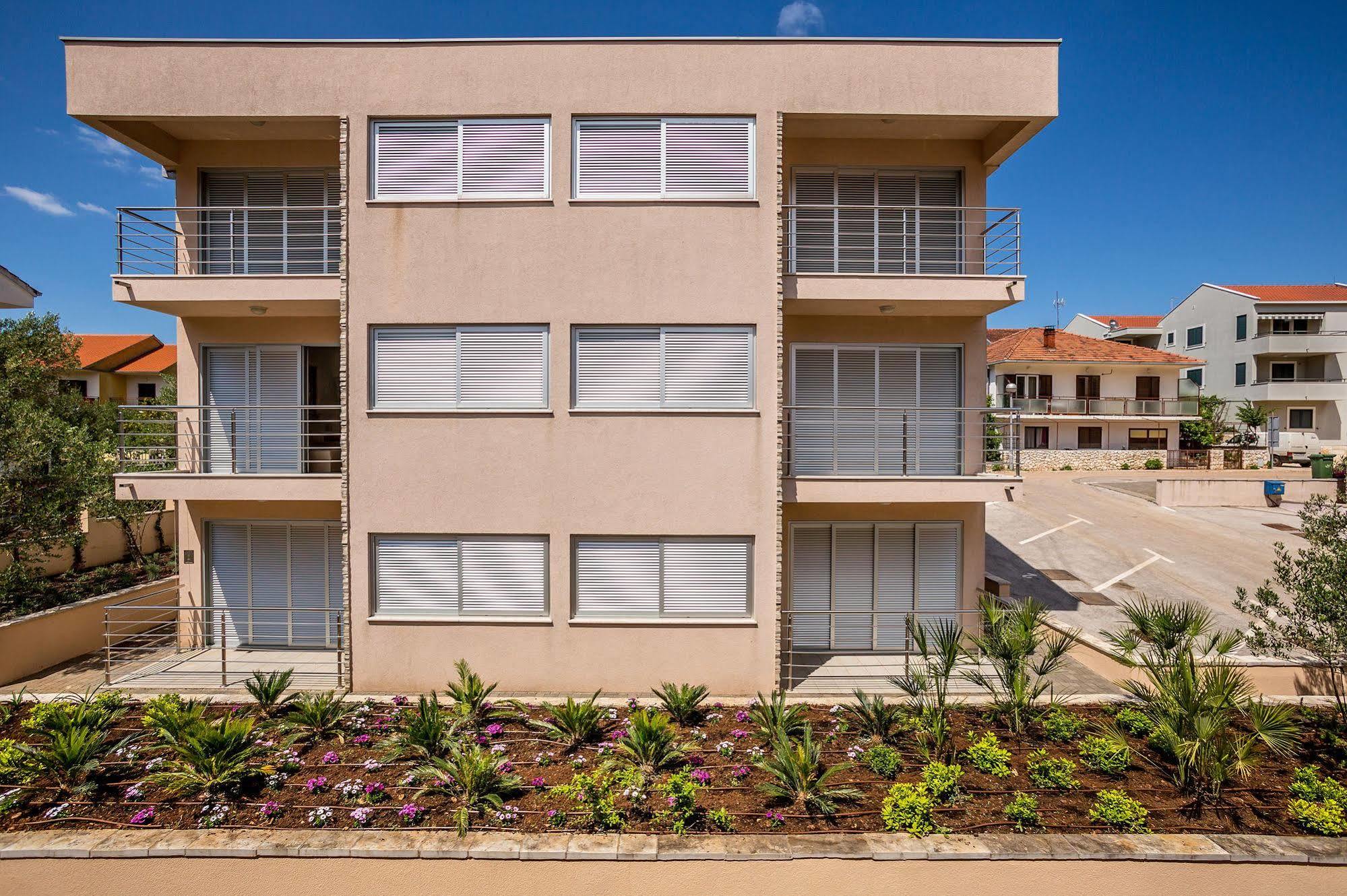 Madrugada Apartments Stari Grad  Exterior photo