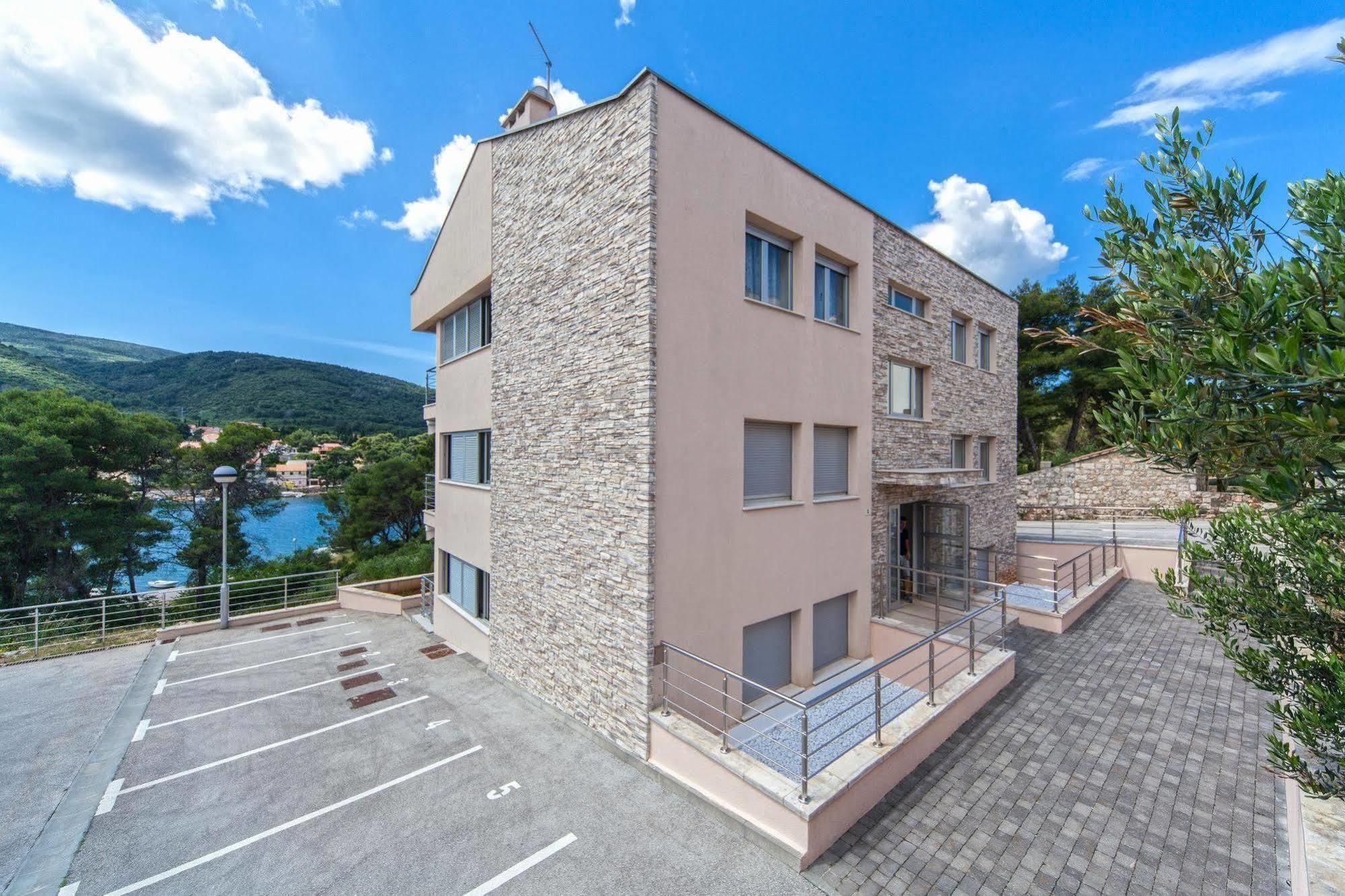 Madrugada Apartments Stari Grad  Exterior photo