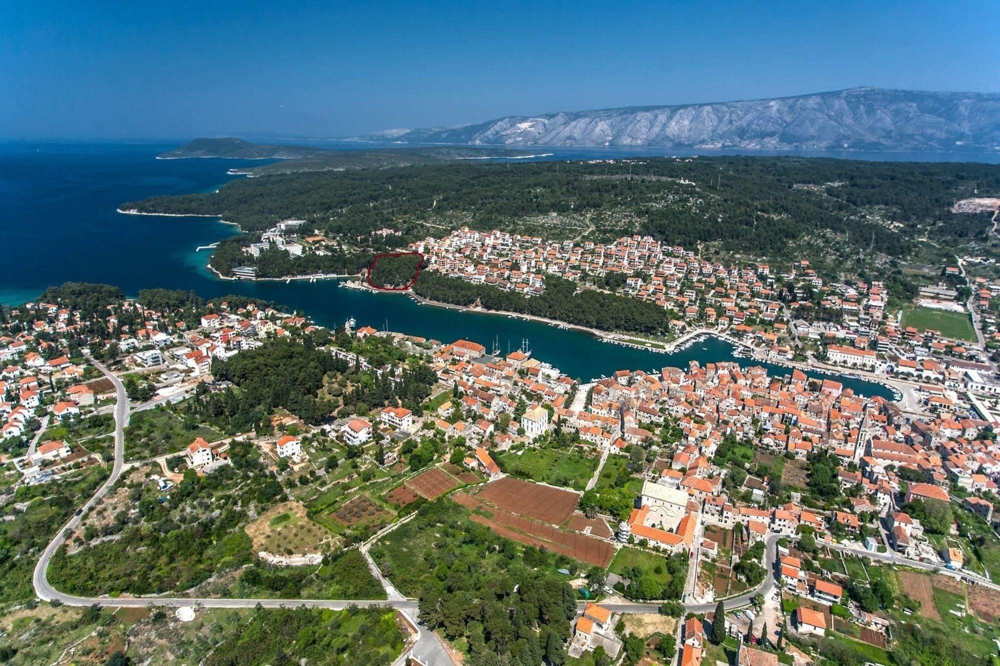 Madrugada Apartments Stari Grad  Exterior photo